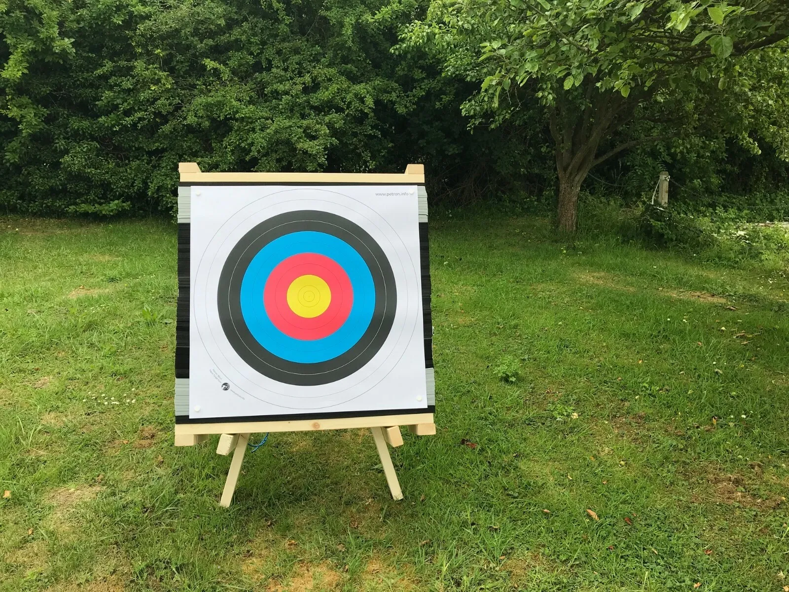 90CM ARCHERY HOME TARGET SET 2 90CM ARCHERY HOME TARGET SET - Image 2